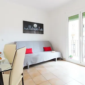 sagrada-familia-carrer-del-clot.topbarcelonahotels.com/